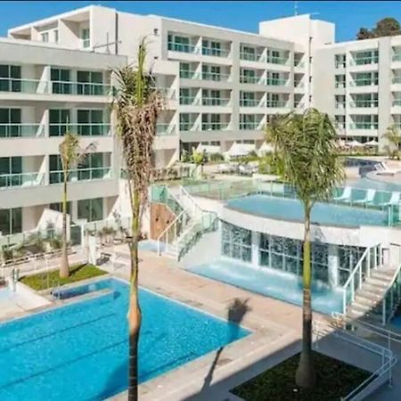 Flat De Luxo Em Um Resort! Brasília Exteriör bild